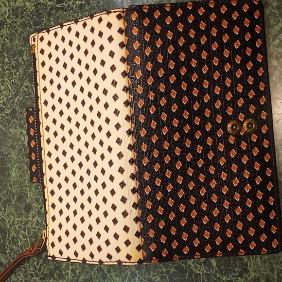 Fossil Wallet Lot - Picture 7 of 11